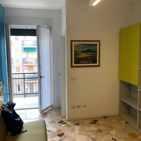 מילאנו Cozy 1-Room Studio In Giambellino מראה חיצוני תמונה